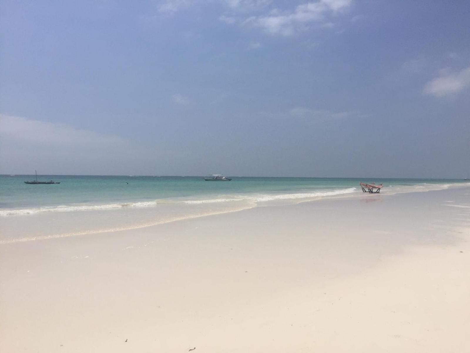 Aqua Resort Diani Beach Dış mekan fotoğraf